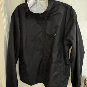 Nike fully reversible black/white hooded nylon rain jacket